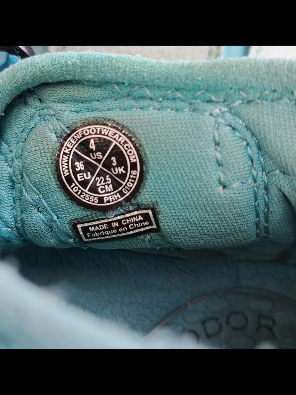 KEEN Kids 4 Whisper Teal Waterproof Sandals